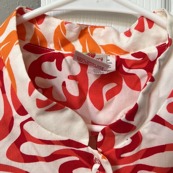 NWT Womens Hawaiian Blouse:  Size 1X🌺 - Picture 2 of 9